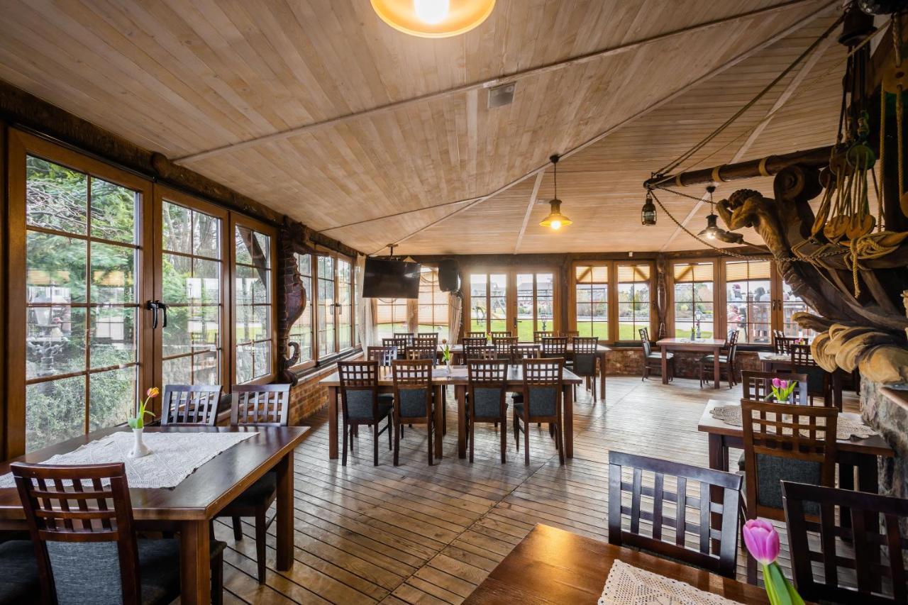 Nordowi Dwor Bed & Breakfast Celbowo Exterior photo